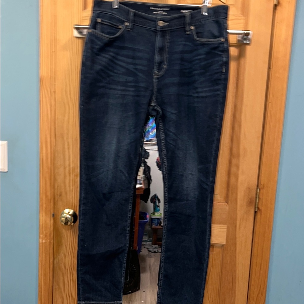 Banana Republic Men's Indigo Distressed Travel Lean Jeans Authentic Fit Sz 36x34